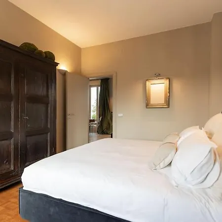 Lägenhet L'attico Di Auriate