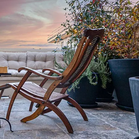 L'attico Di Auriate Lägenhet *