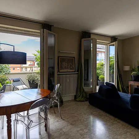 L'attico Di Auriate Apartment *